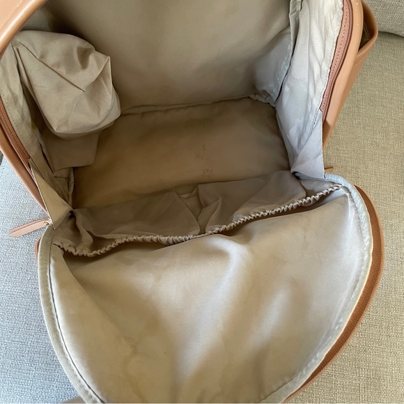 Skip Hop Greenwich Simply Chic Diaper Bag Backpack - Picture 3 of 8